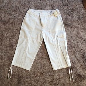 NWT Christopher & Banks Capris